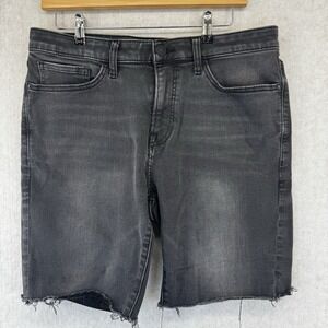 EXPRESS JEANS Mens Distressed Black Denim Raw Edge Shorts 31